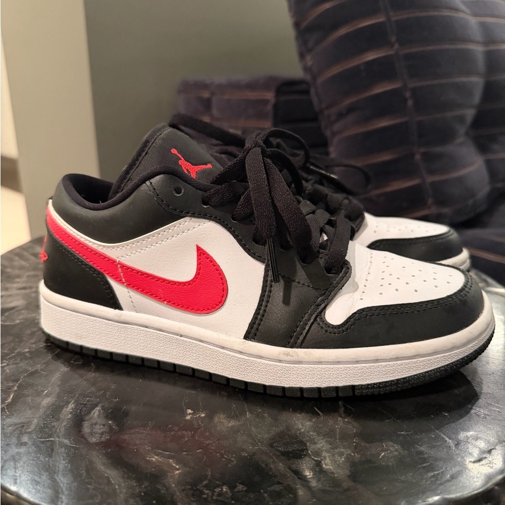 Nike Jordan 1 Low Black, White and Red Shoes Size 5.5 Womens